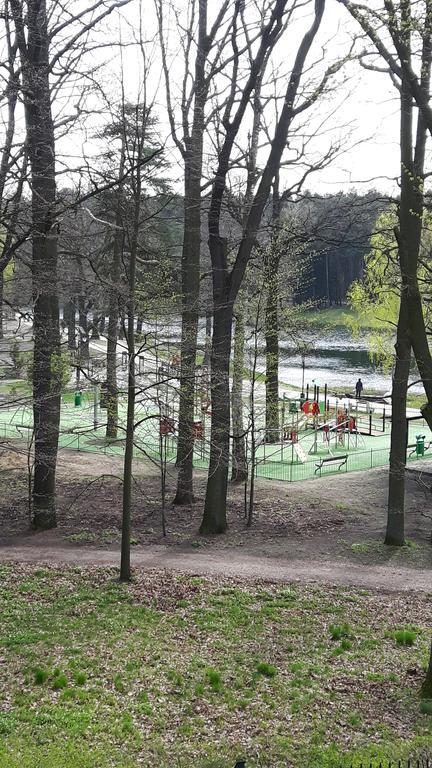 Hotel Daria Dworek Mysliwski Лодзь Экстерьер фото